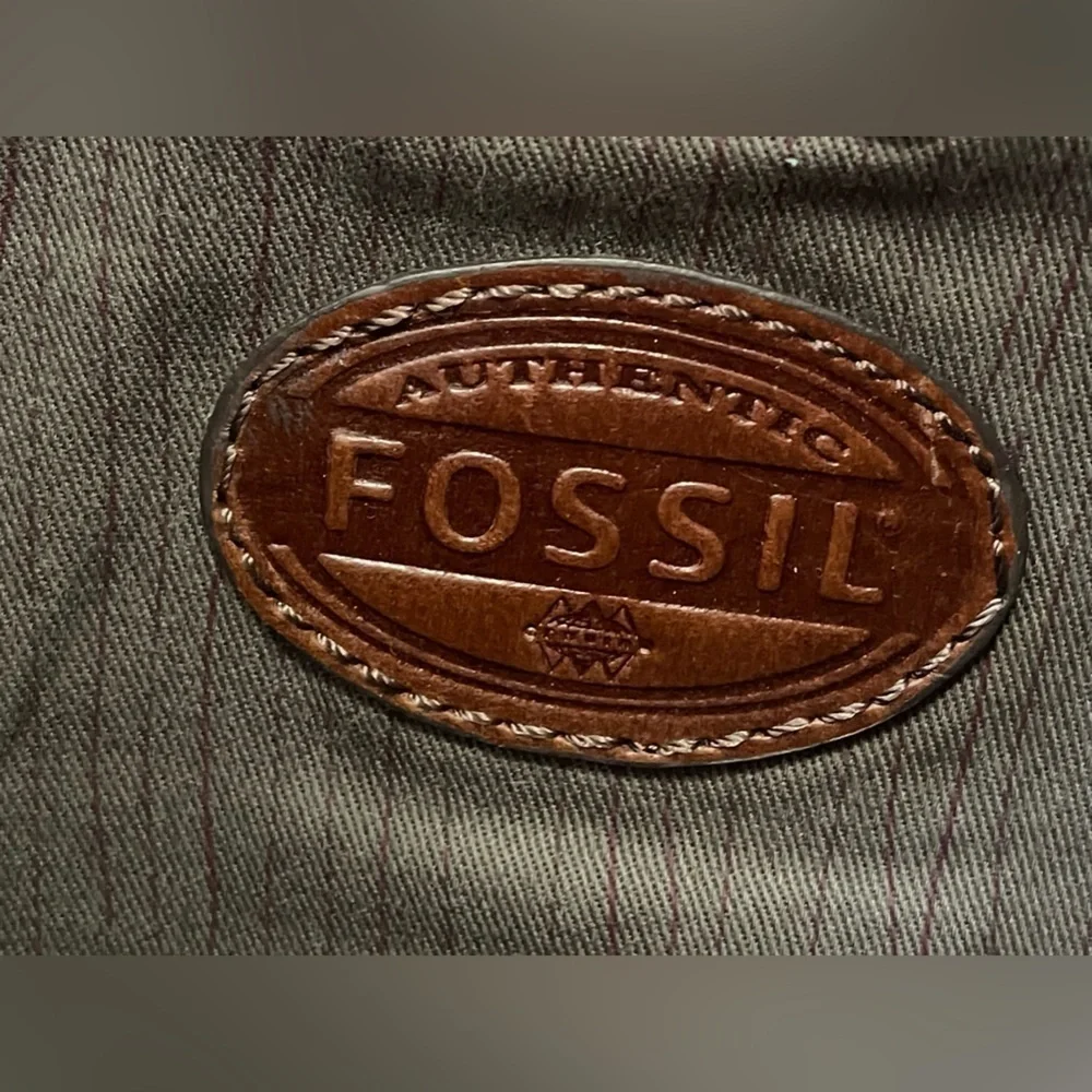 Fossil Brand Brown Leather Messenger Briefcase Travel Transit Bag Over Shoulder